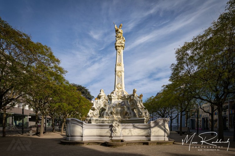 Sankt Georgsbrunnen auf dem Kornmarkt in Trier